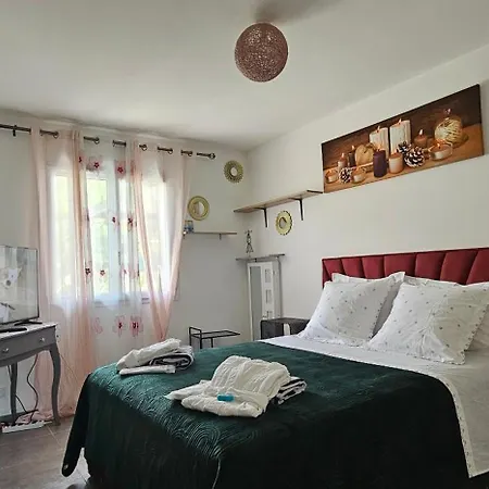 Loge Au Ptitbonheur - Piscine Pres De Montelimar