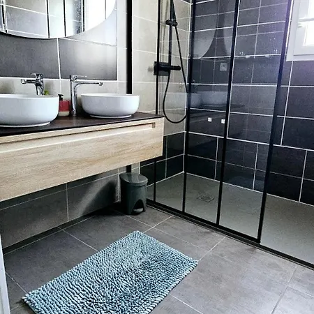Apartment Loge Au Ptitbonheur - Piscine Pres De Montelimar *